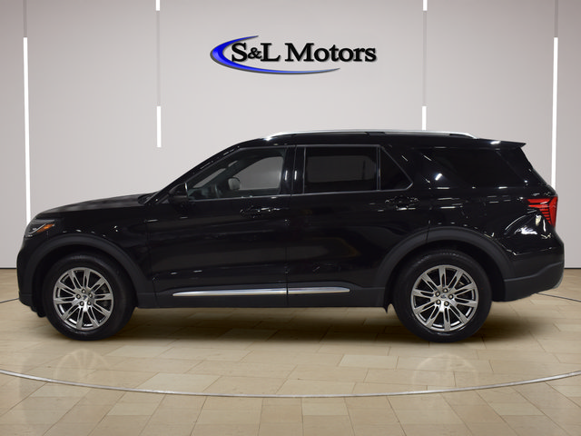 Used 2026 Ford Explorer Platinum AWD/4WD image 4