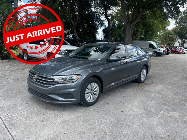 Used 2019 Volkswagen Jetta S w/ Driver Assistance Package FWD image 1