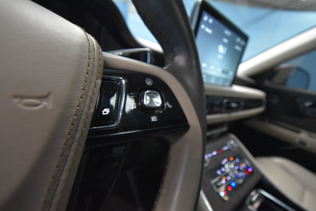 Used 2021 Lincoln Aviator Reserve w/ Elements Package Plus image 14