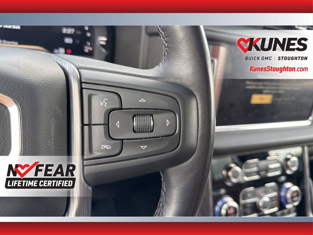 Used 2023 GMC Yukon XL Denali Ultimate image 28
