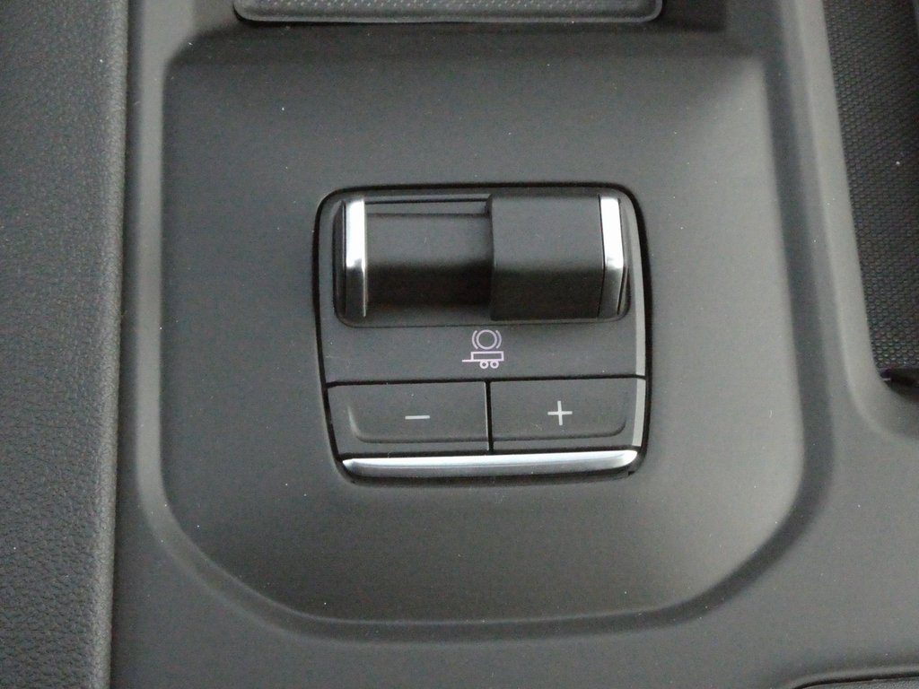 New 2026 GMC Sierra 2500 AT4 w/ AT4 Premium Plus Package image 18