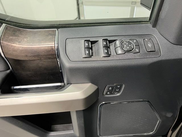 Used 2022 Ford F350 Lariat w/ Lariat Ultimate Package image 19