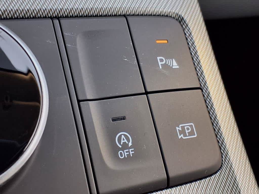 Certified 2025 Hyundai Palisade SEL FWD image 12