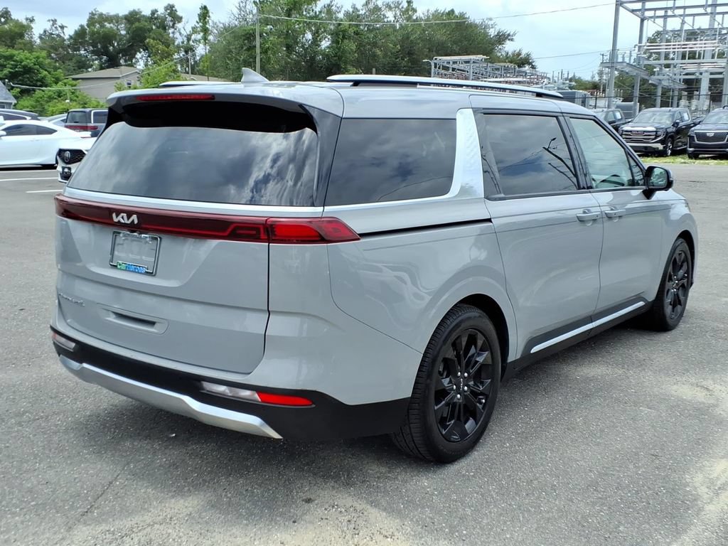 Used 2022 Kia Carnival SX Prestige FWD image 7