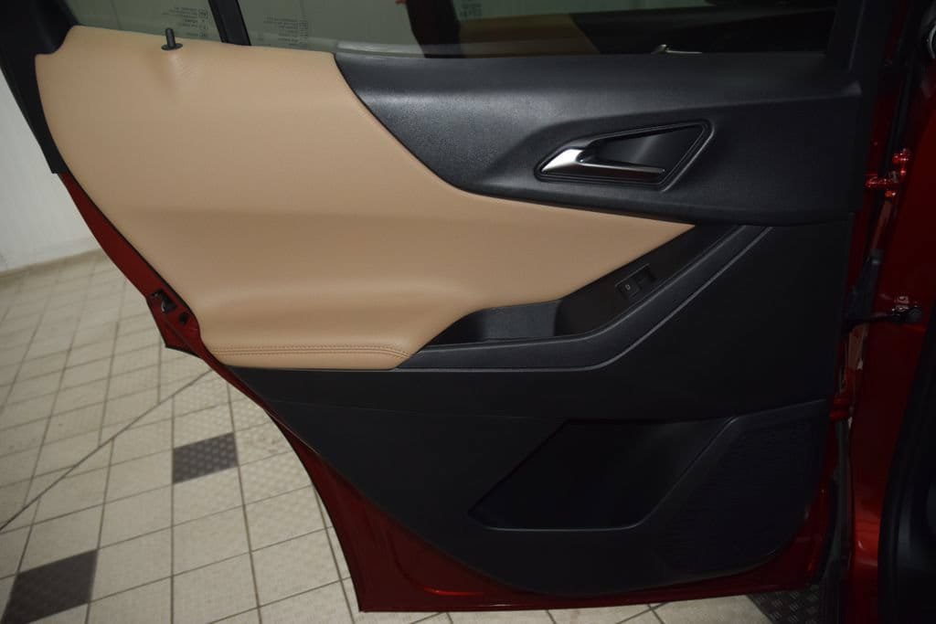New 2027 Chevrolet Equinox ACTIV w/ Safety and Technology Package FWD image 46