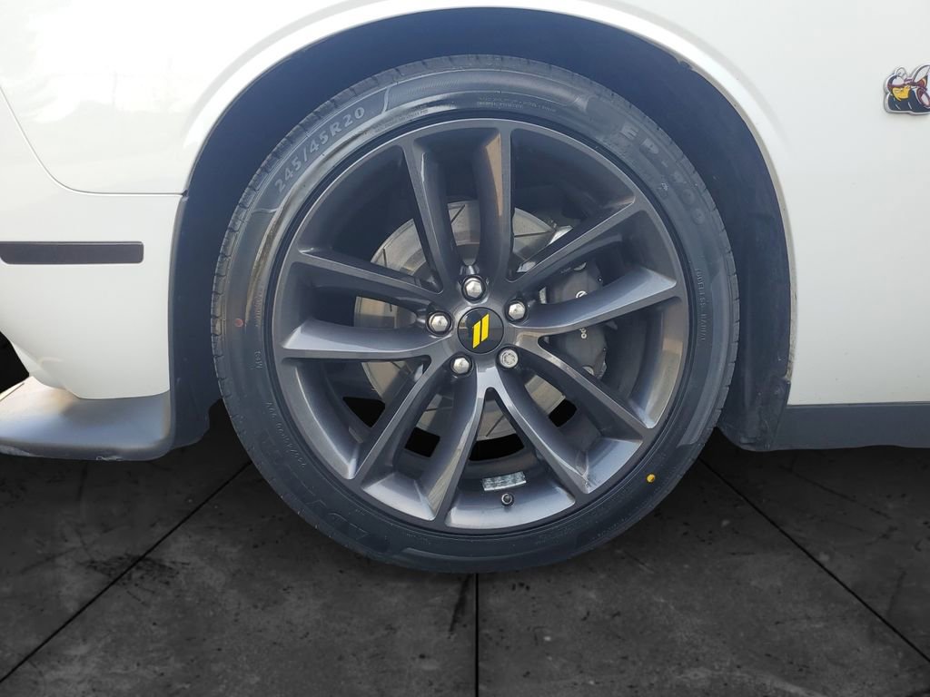 Used 2019 Dodge Challenger R/T Scat Pack w/ Shaker Package image 14