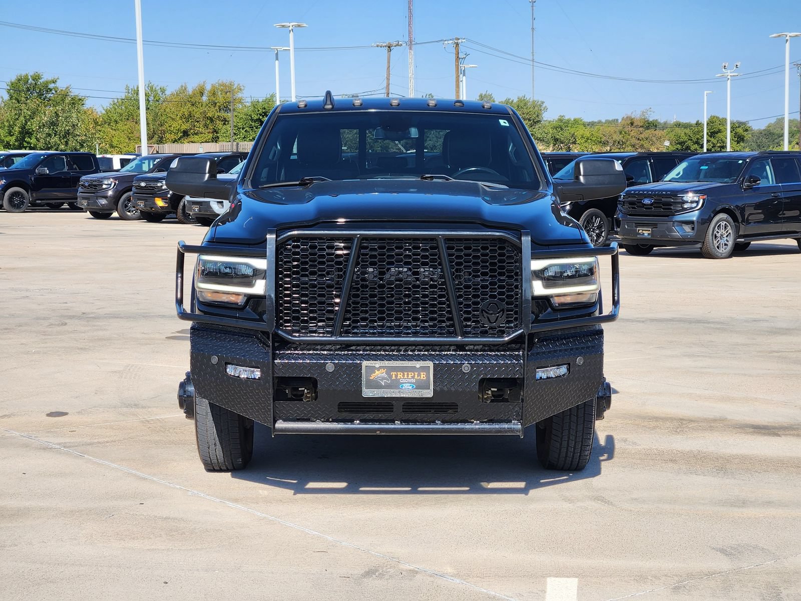 Used 2022 RAM 3500 Laramie AWD/4WD image 6