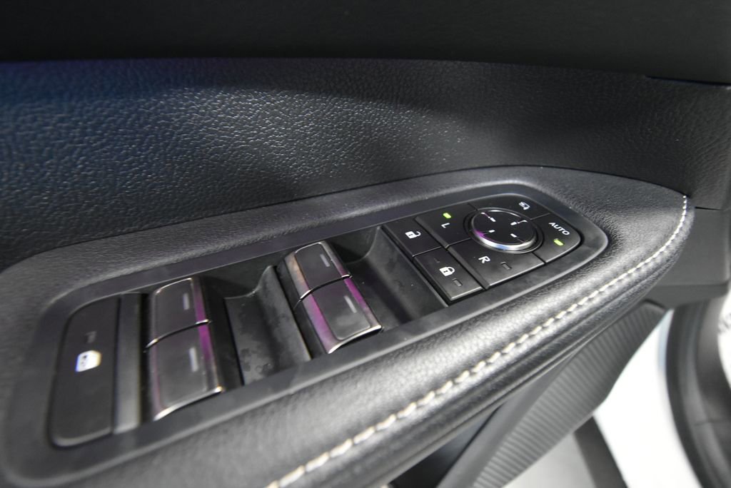 Used 2024 Lexus RX 350 w/ Convenience Package image 4