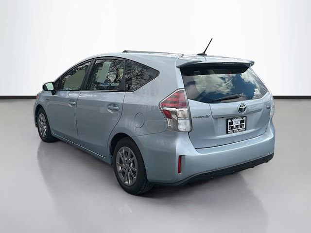 Used 2015 Toyota Prius V Three image 5