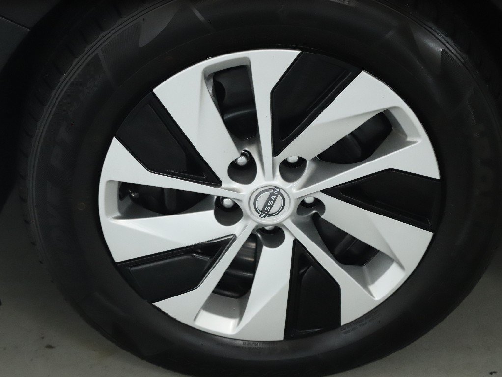 Used 2024 Nissan Altima 2.5 S FWD image 37