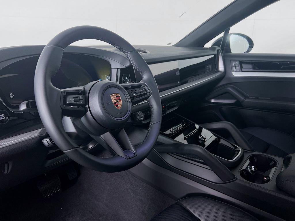 New 2026 Porsche Cayenne E-Hybrid Coupe AWD/4WD image 4