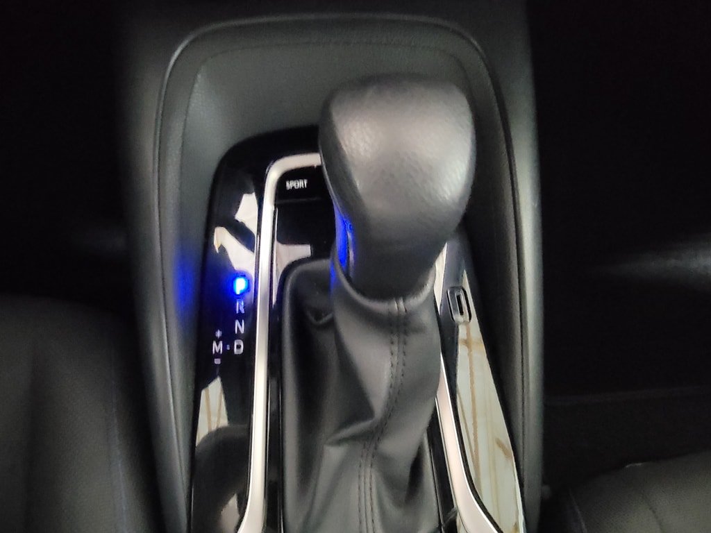 Used 2020 Toyota Corolla SE FWD image 18