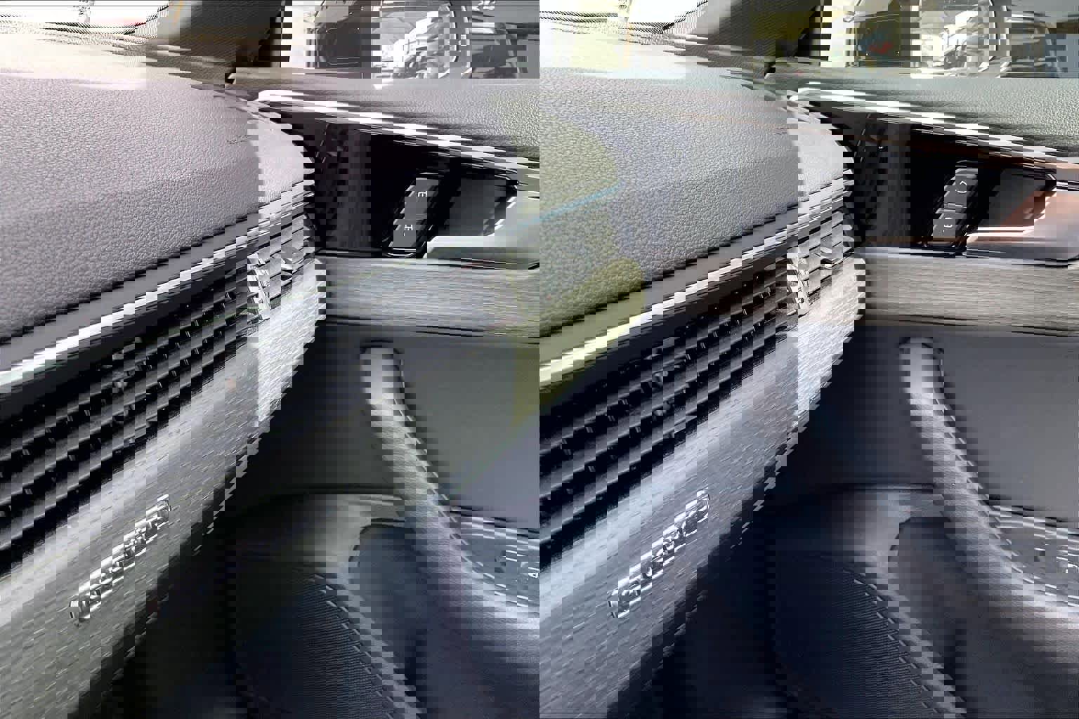 Used 2023 Audi A5 2.0T Premium w/ Convenience Package image 34