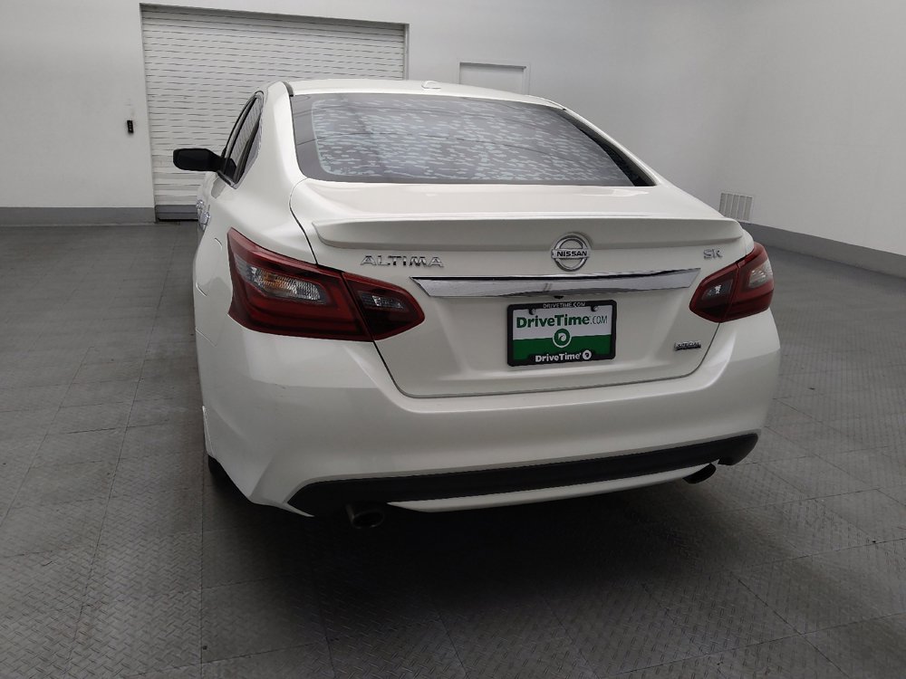 Used 2018 Nissan Altima 2.5 SR w/ SR Special Edition image 6