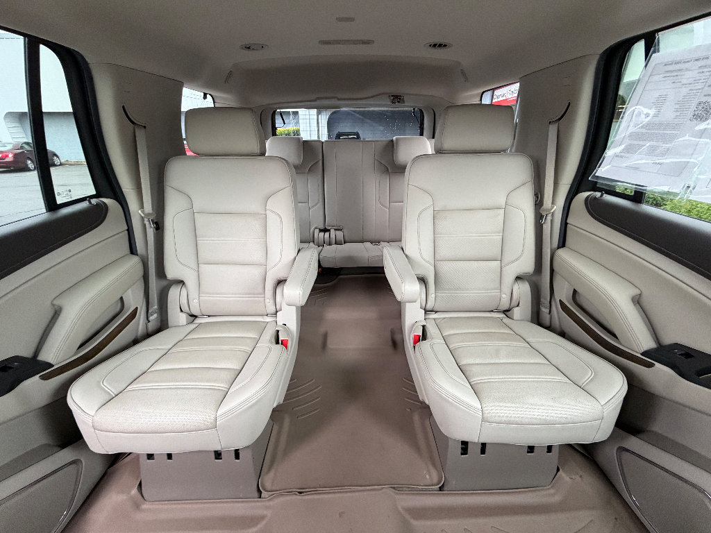 Used 2018 GMC Yukon Denali w/ Open Road Package AWD/4WD image 4