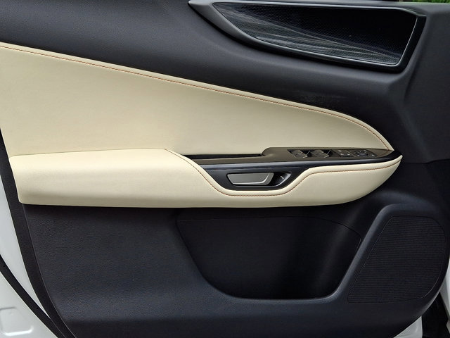 Used 2024 Lexus NX 250 FWD w/ Cold Area Package image 13