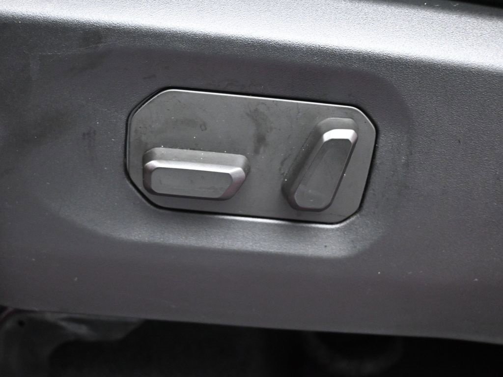 Used 2024 Jeep Wrangler Unlimited Rubicon image 33