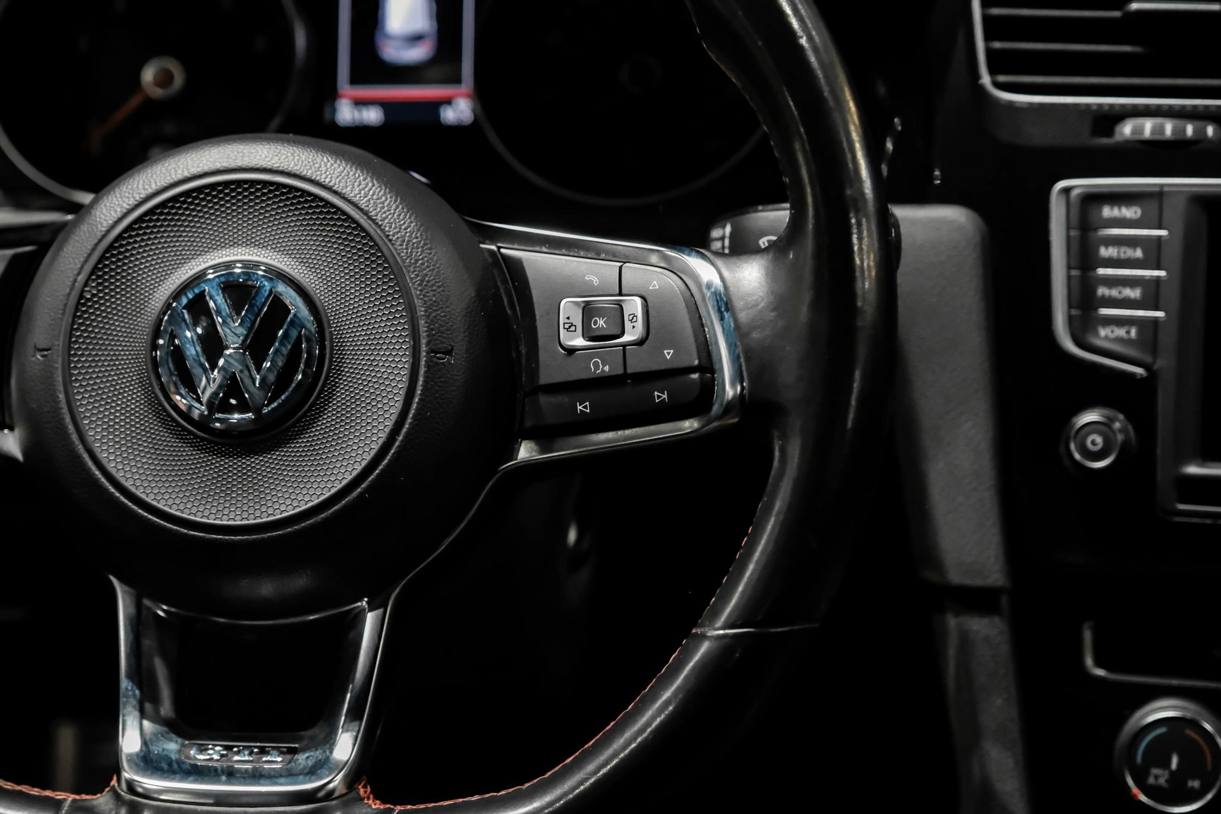 Used 2017 Volkswagen GTI S FWD image 18
