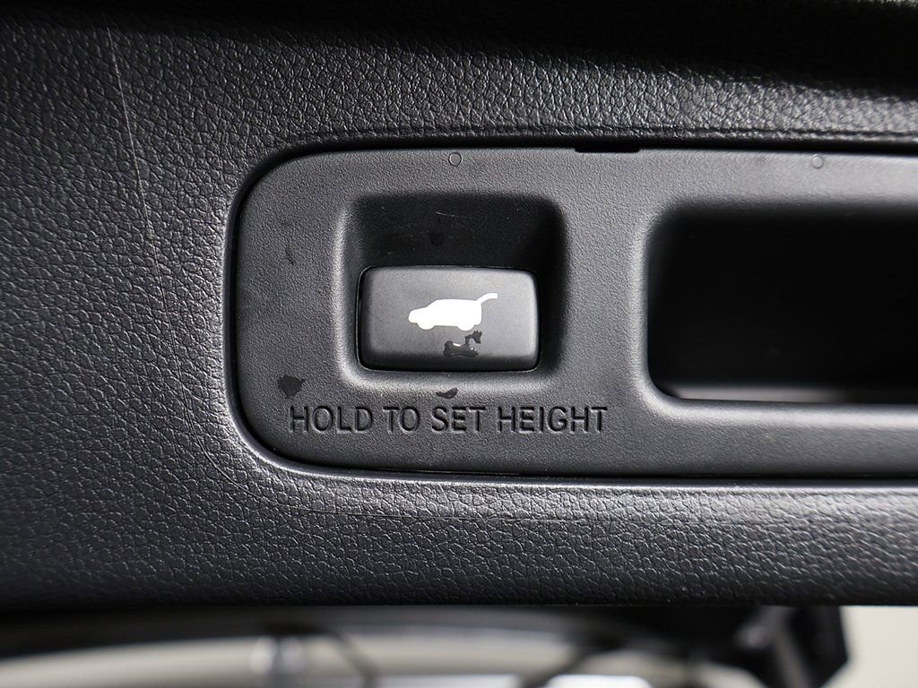 Used 2025 Honda CR-V EX-L image 55