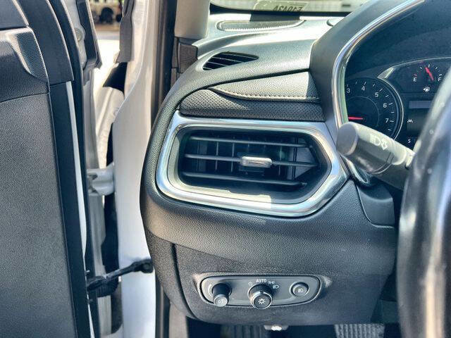 Used 2019 Chevrolet Equinox Premier image 17