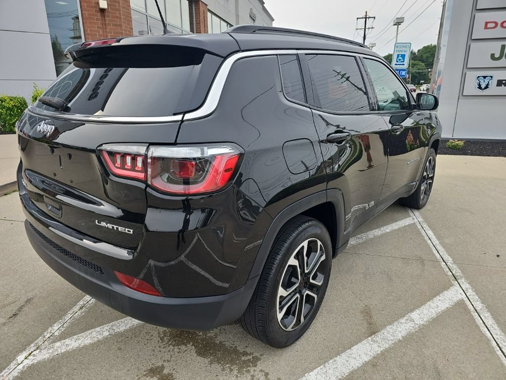 Certified 2022 Jeep Compass Limited AWD/4WD image 15