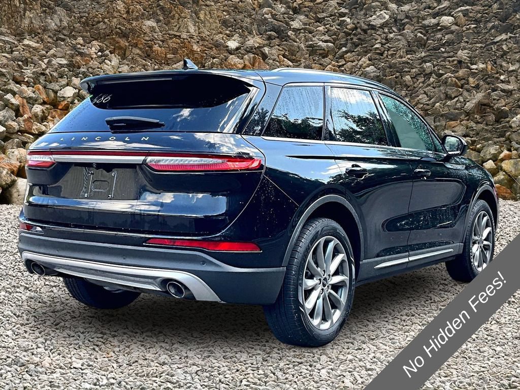 Used 2020 Lincoln Corsair AWD w/ Premium Package image 2