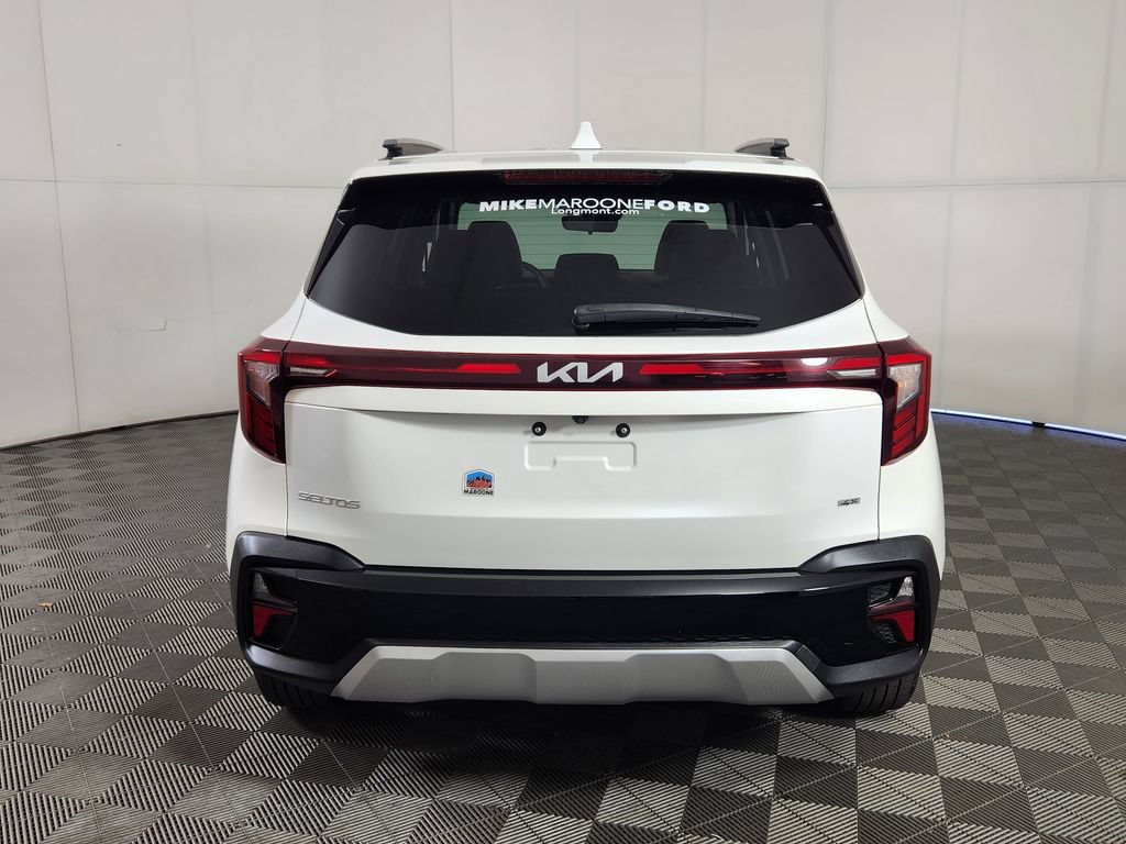 Used 2024 Kia Seltos EX AWD/4WD image 6