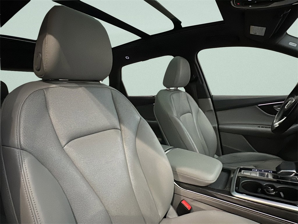 Used 2021 Audi Q7 3.0T Prestige image 12