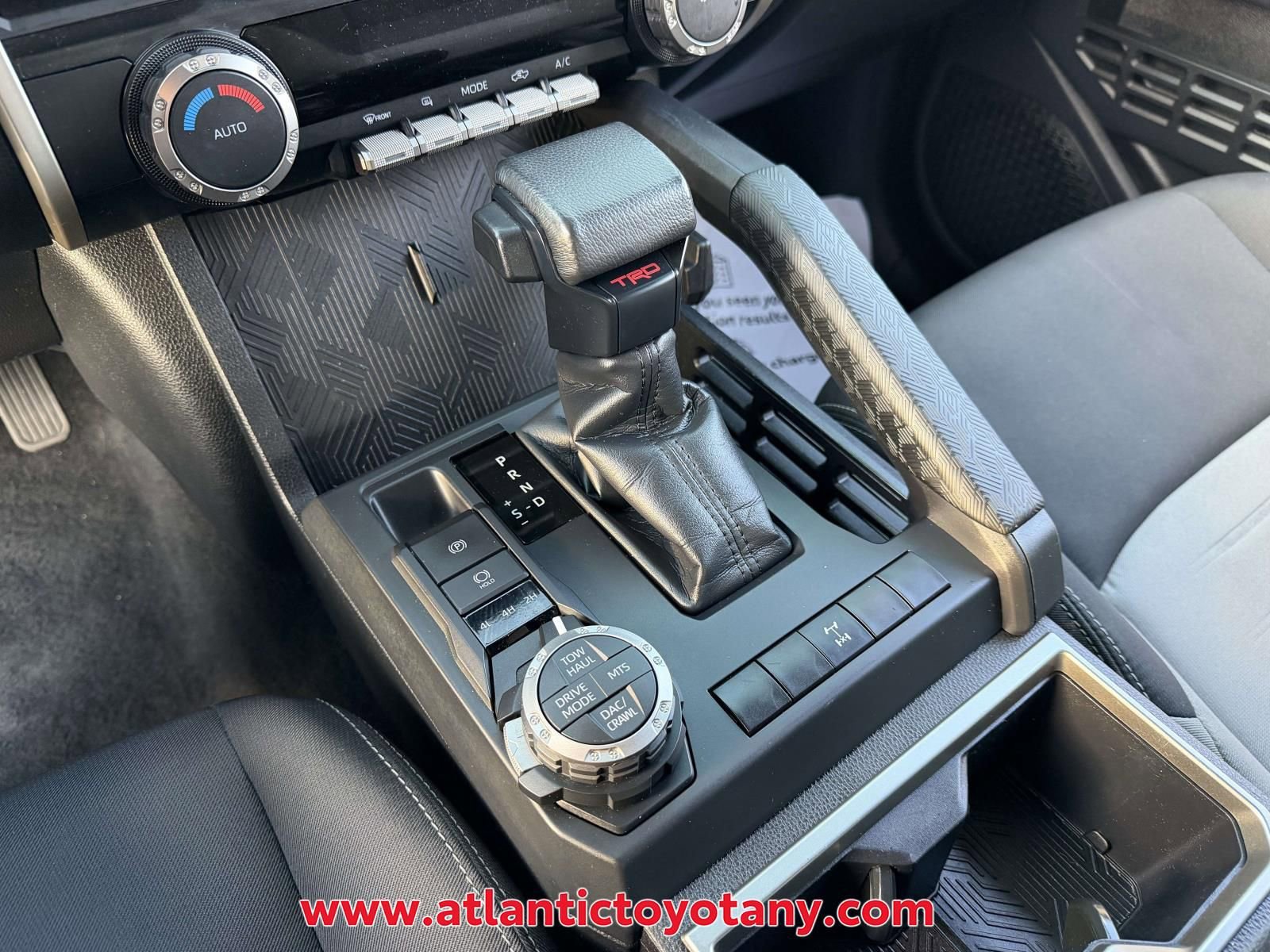 Used 2024 Toyota Tacoma TRD Off-Road image 21