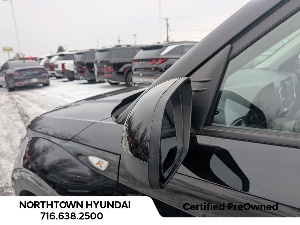 Certified 2023 Hyundai Venue SEL w/ Cargo Package image 36