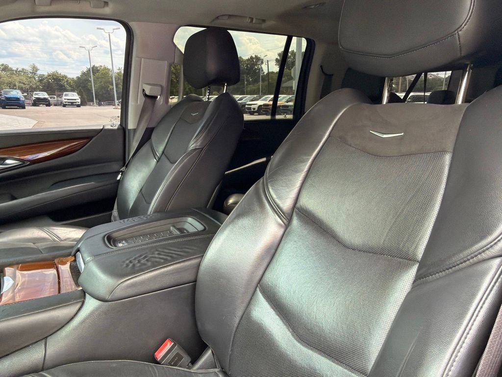 Used 2016 Cadillac Escalade ESV Premium AWD/4WD image 20