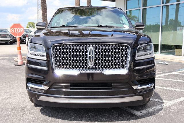 Used 2020 Lincoln Navigator Reserve RWD image 2