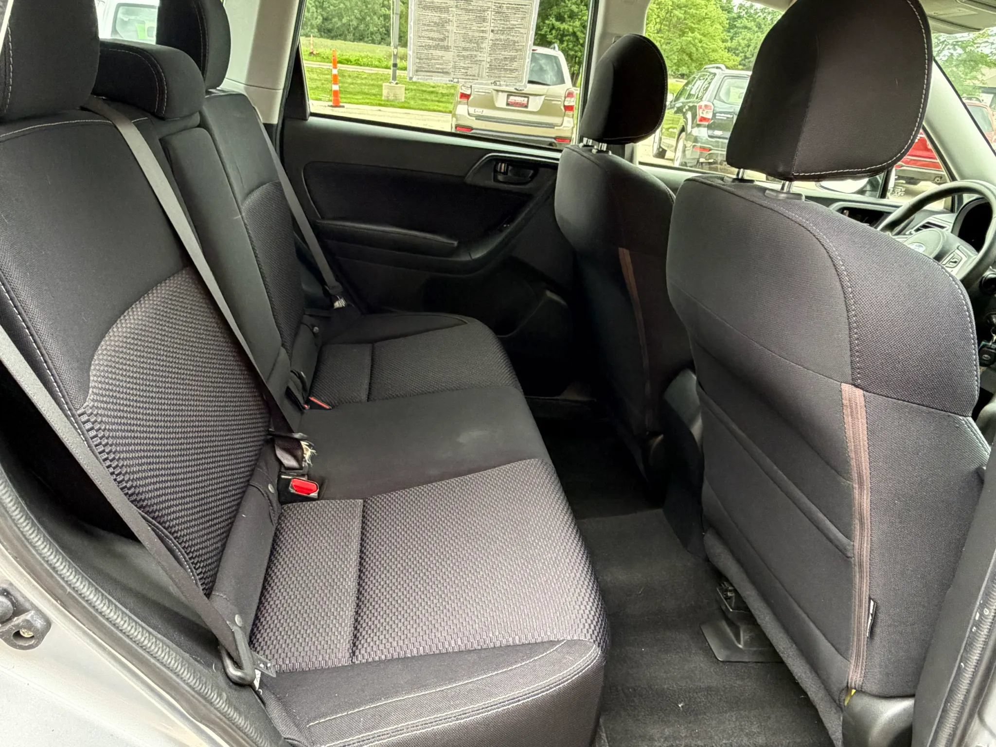 Used 2018 Subaru Forester 2.5i Premium w/ All-Weather Package AWD/4WD image 15