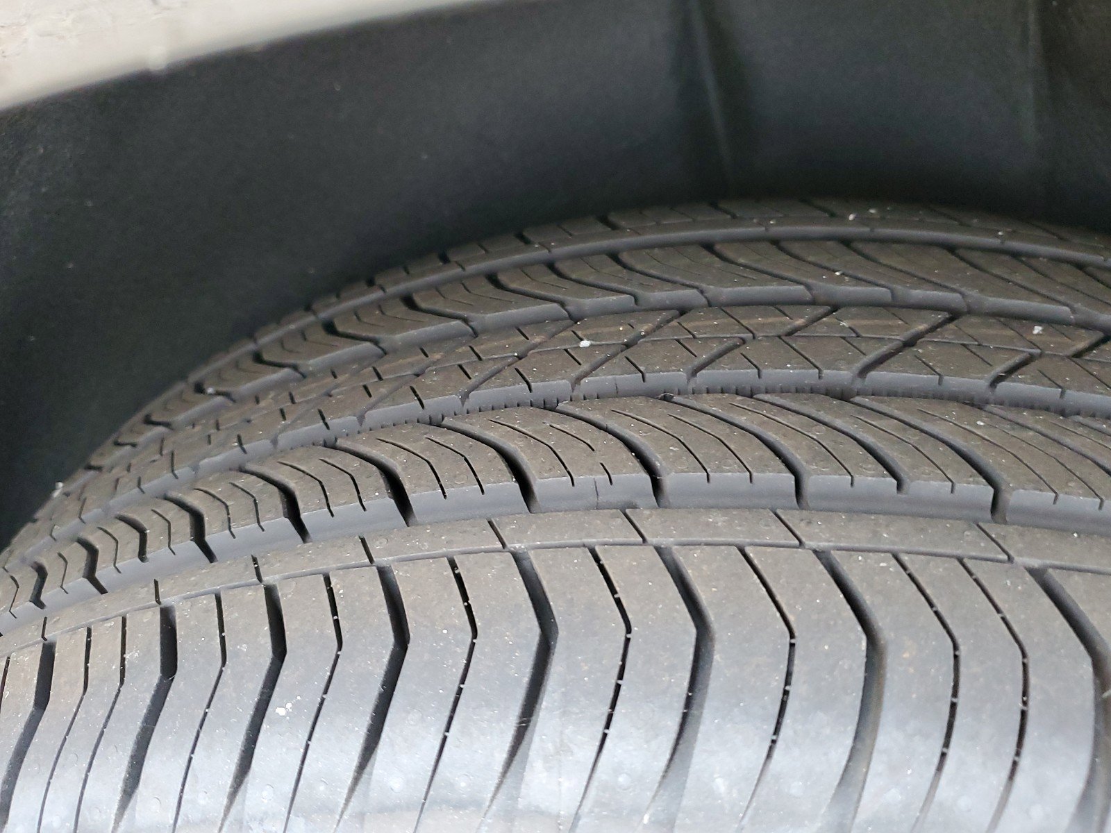 Used 2023 Buick Envision Essence w/ Sport Touring Package image 29