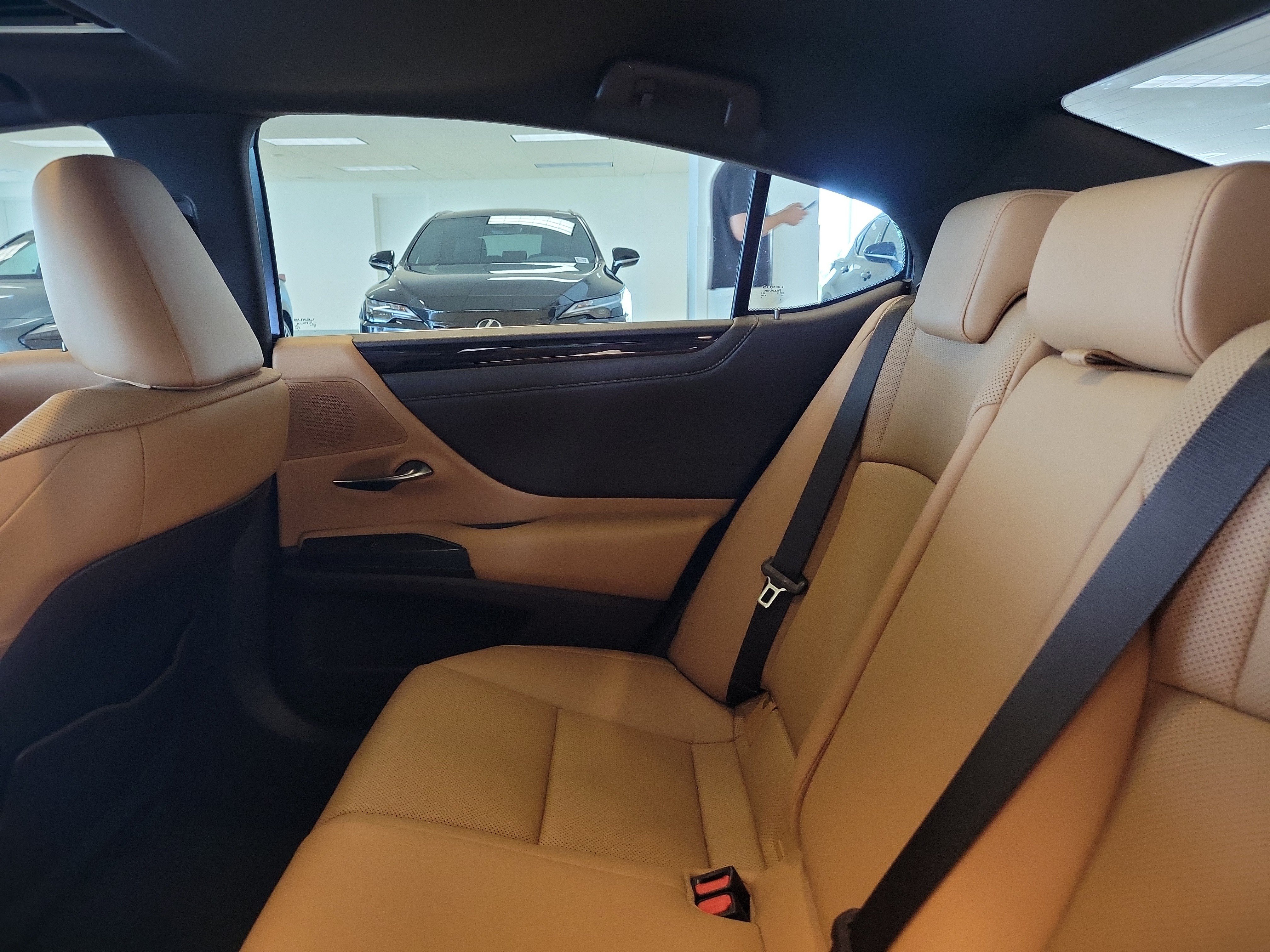 Used 2021 Lexus ES 350 w/ Premium Package FWD image 14