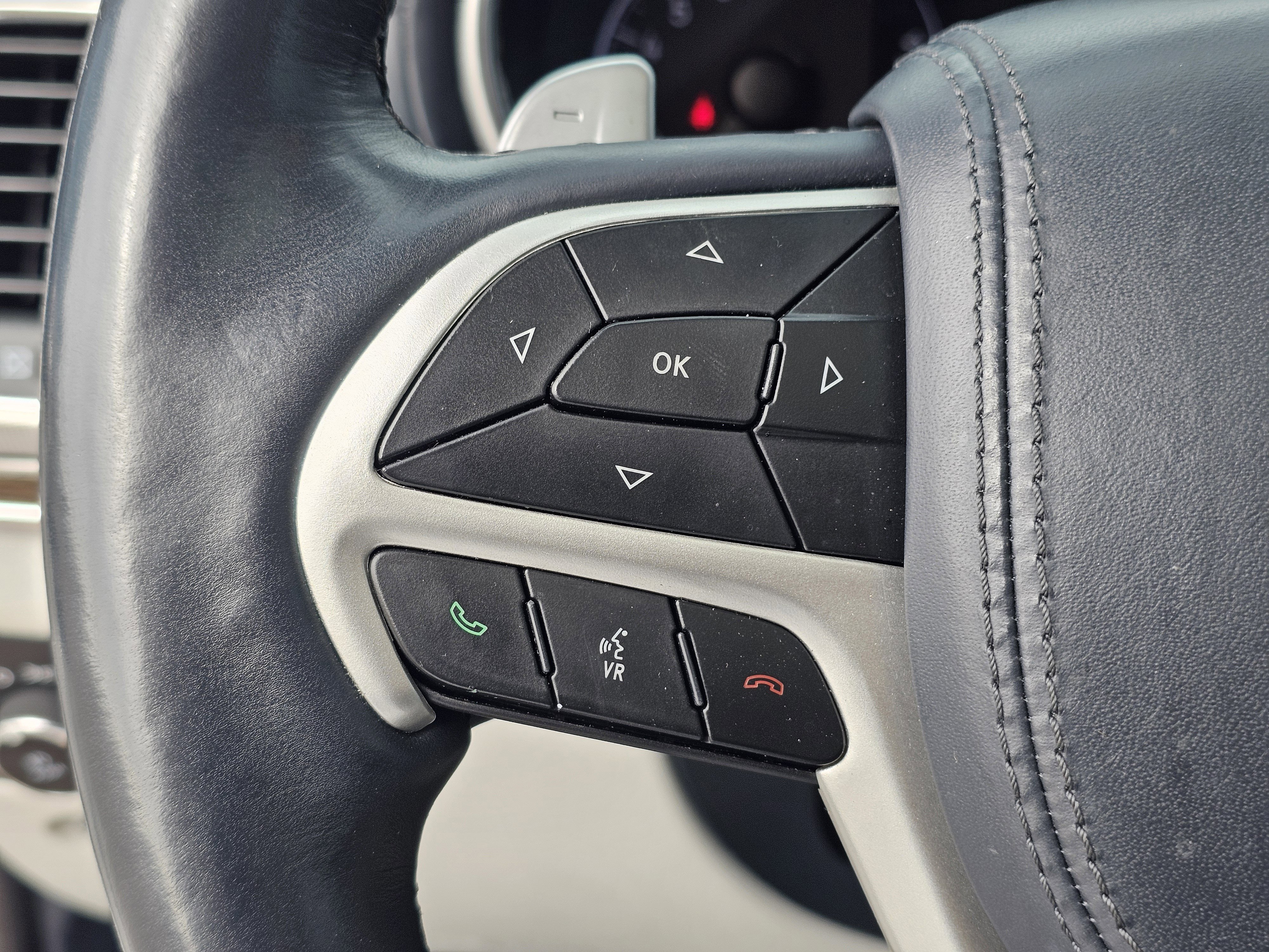 Used 2020 Jeep Grand Cherokee Summit image 21