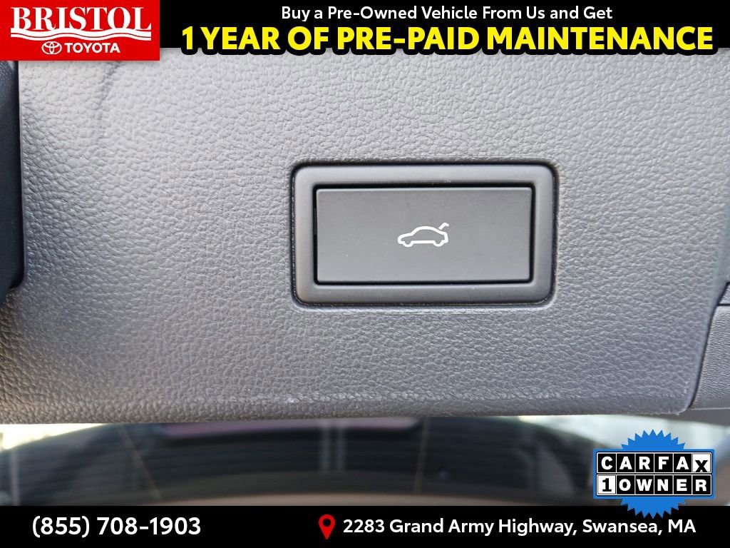 Used 2025 Volkswagen Atlas SEL Premium R-Line image 36