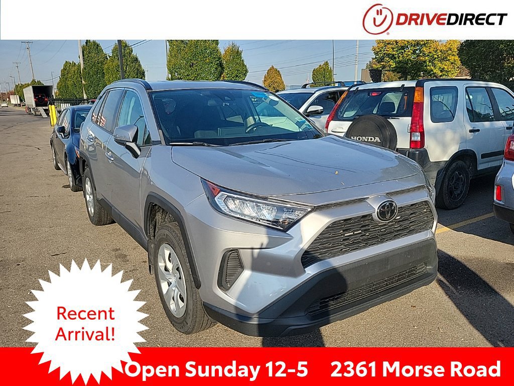 Used 2019 Toyota RAV4 LE w/ All Weather Liner Package AWD/4WD image 1