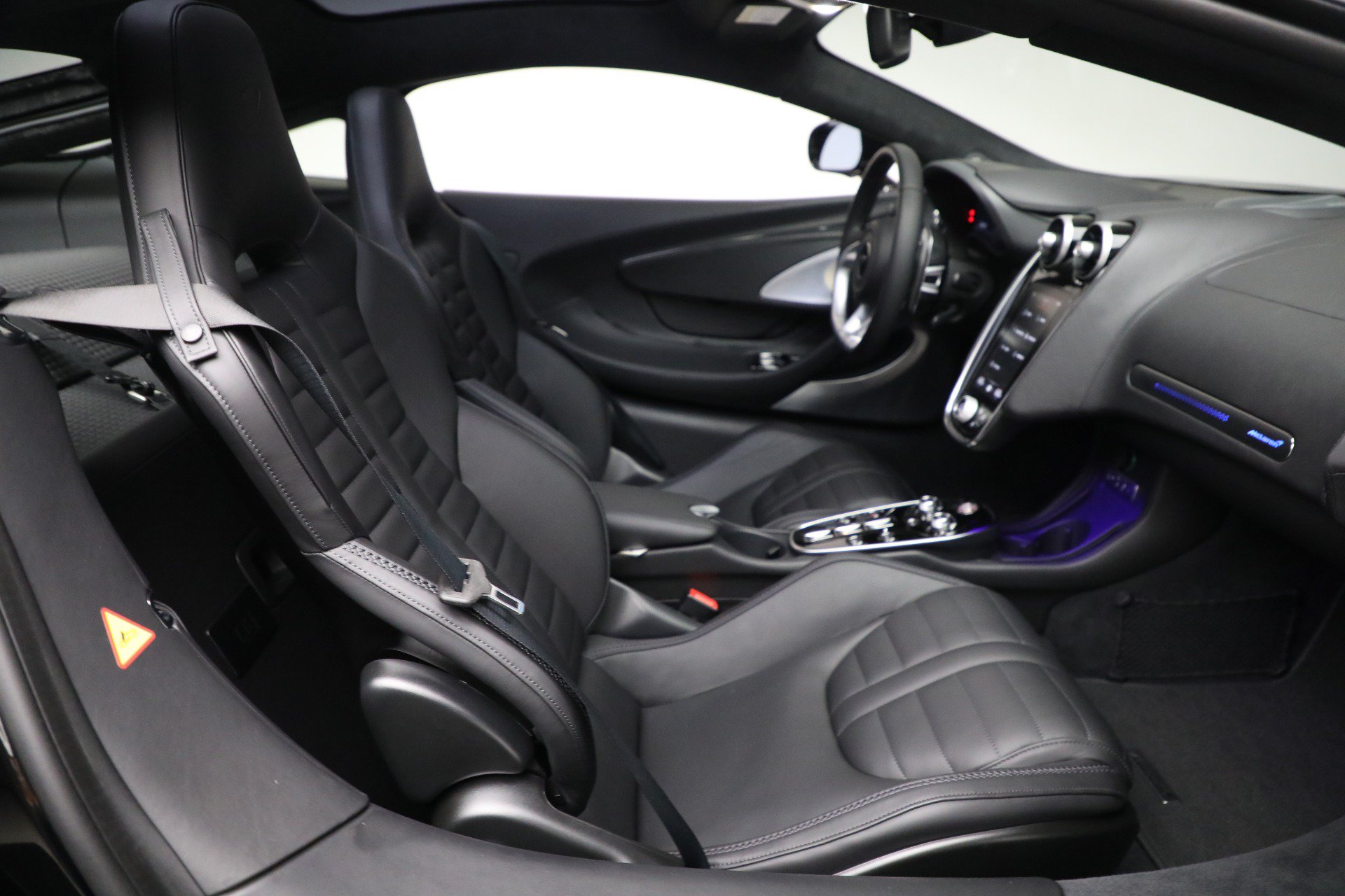 Used 2025 McLaren GTS RWD image 25