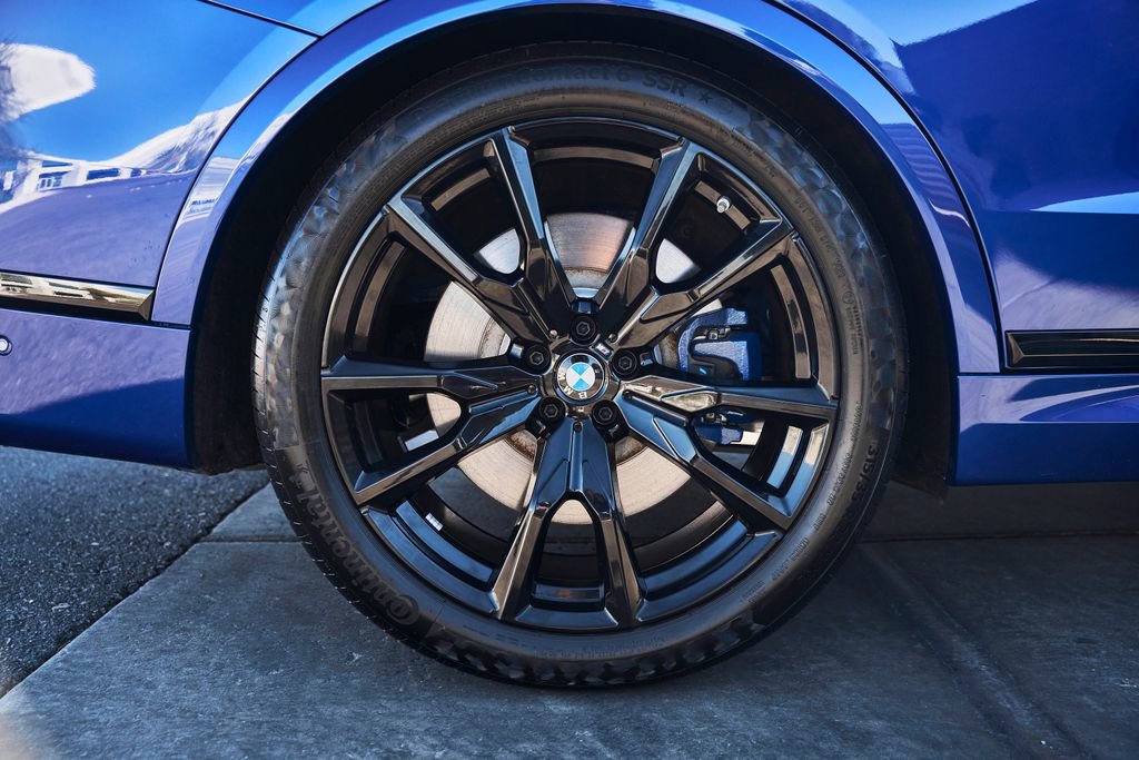 Used 2024 BMW X7 M60i w/ Executive Package AWD/4WD image 21