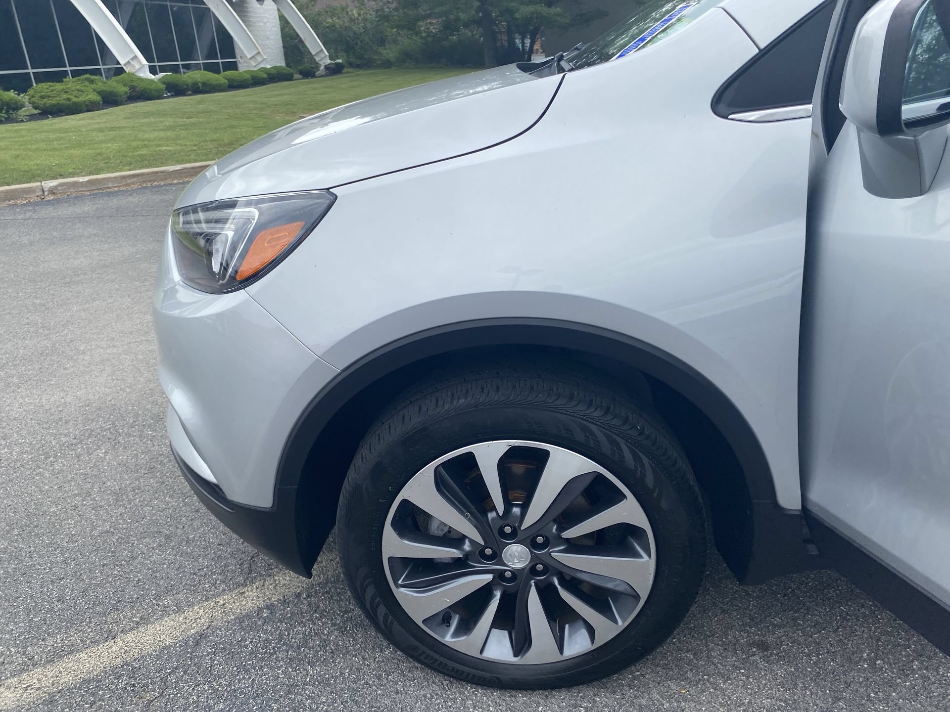 Used 2022 Buick Encore Preferred w/ Safety Package AWD/4WD image 33
