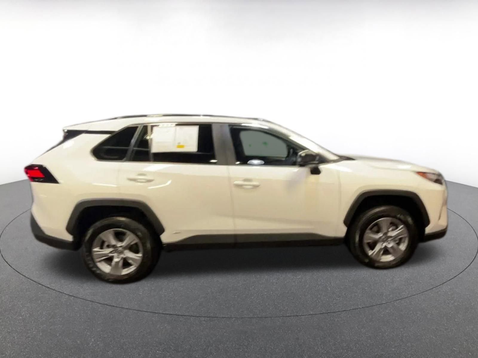 Used 2025 Toyota RAV4 LE image 16