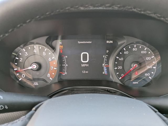 Certified 2026 Jeep Compass Latitude w/ Sun and Sound Group AWD/4WD image 20