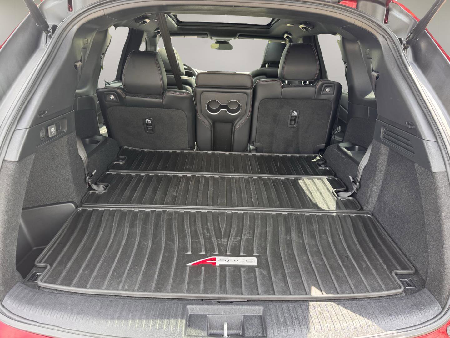 Used 2023 Acura MDX A-Spec image 12