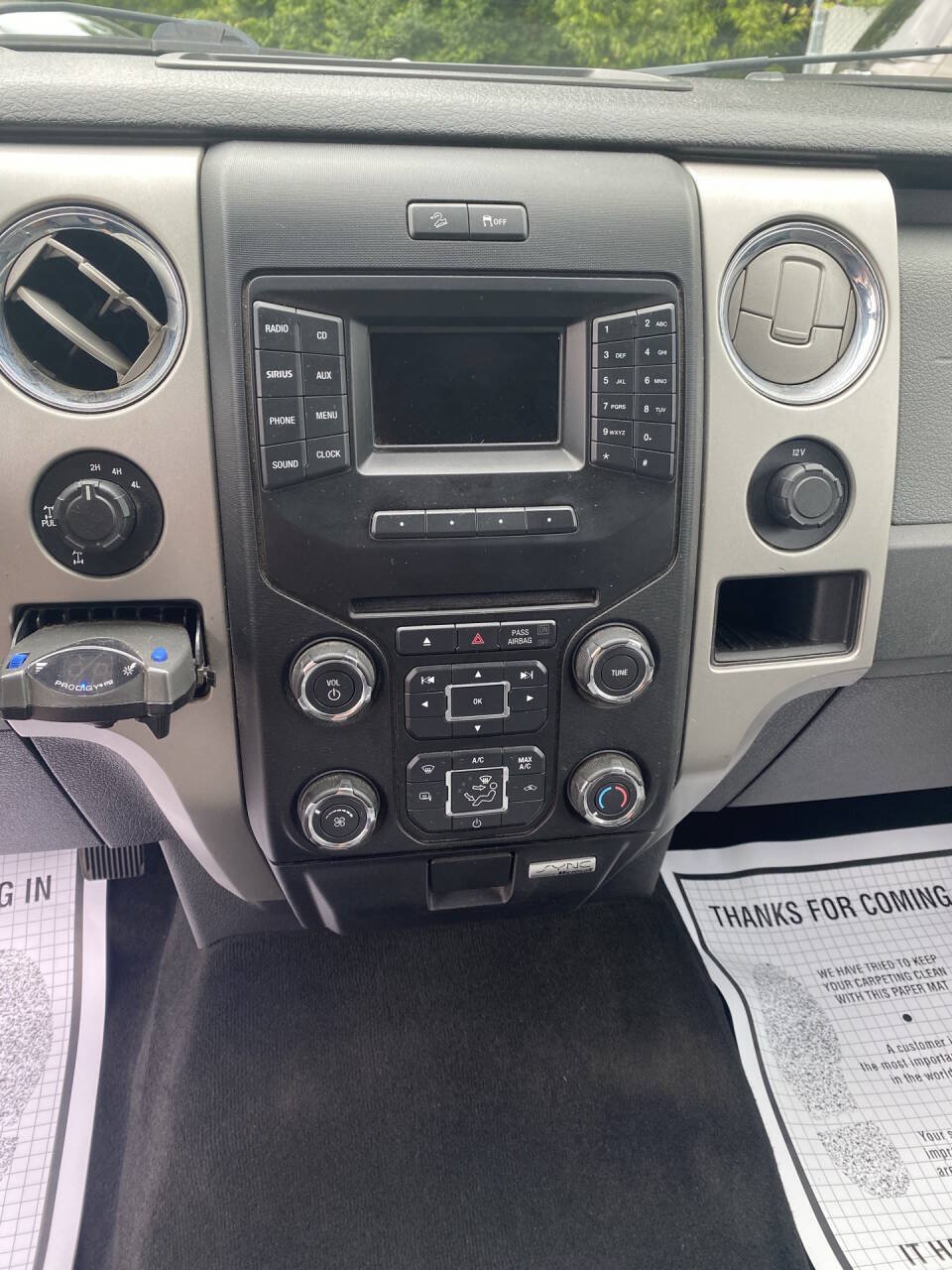 Used 2013 Ford F150 XLT w/ Mid Equipment Group AWD/4WD image 13