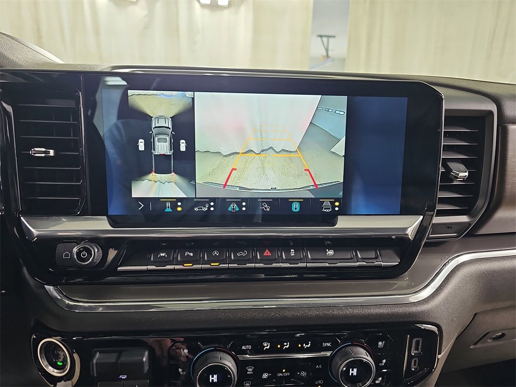 Used 2023 Chevrolet Silverado 1500 High Country w/ High Country Premium Package image 29