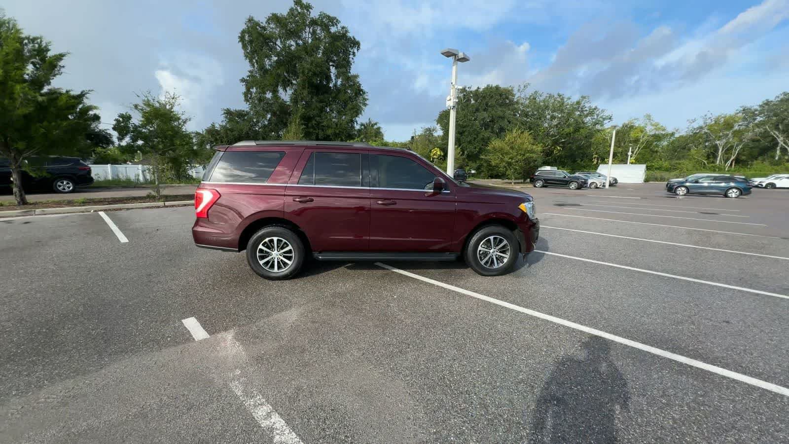 Used 2020 Ford Expedition XLT AWD/4WD image 9