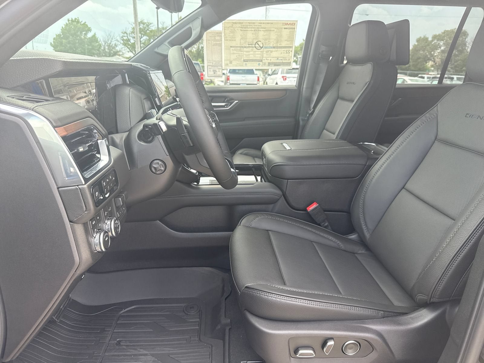 New 2026 GMC Yukon XL Denali w/ Advanced Technology Package AWD/4WD image 20