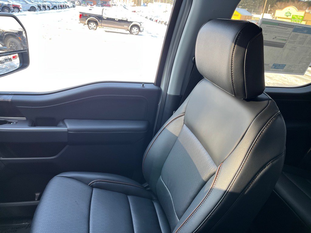 New 2026 Ford F350 Lariat w/ Black Appearance Package AWD/4WD image 17
