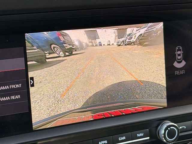 Used 2021 Porsche Macan AWD/4WD image 3
